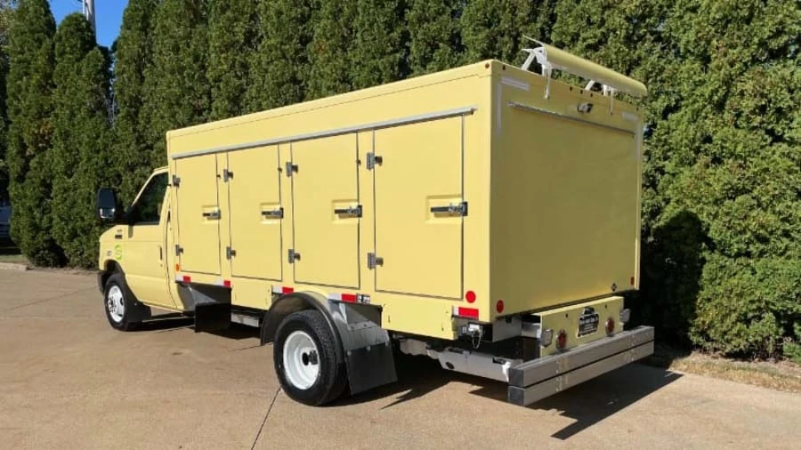 2022 Ford Econoline Van - Image 3 of 17