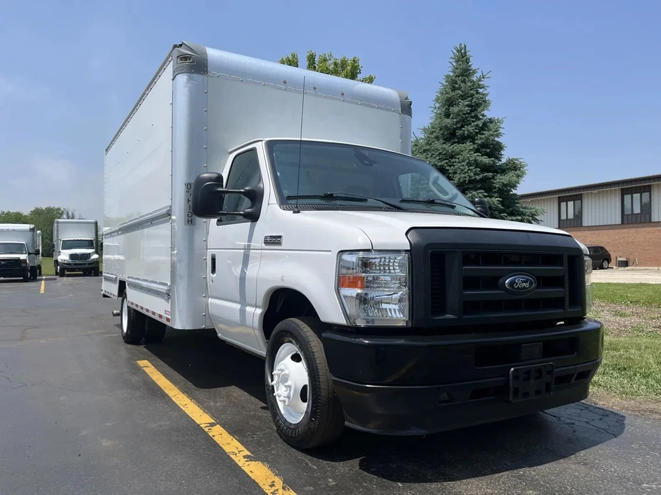 2022 Ford Econoline Van - Image 3 of 21