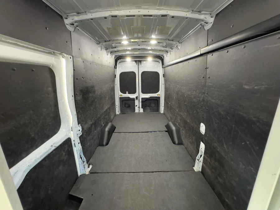 2022 Ford Transit - Image 8 of 15