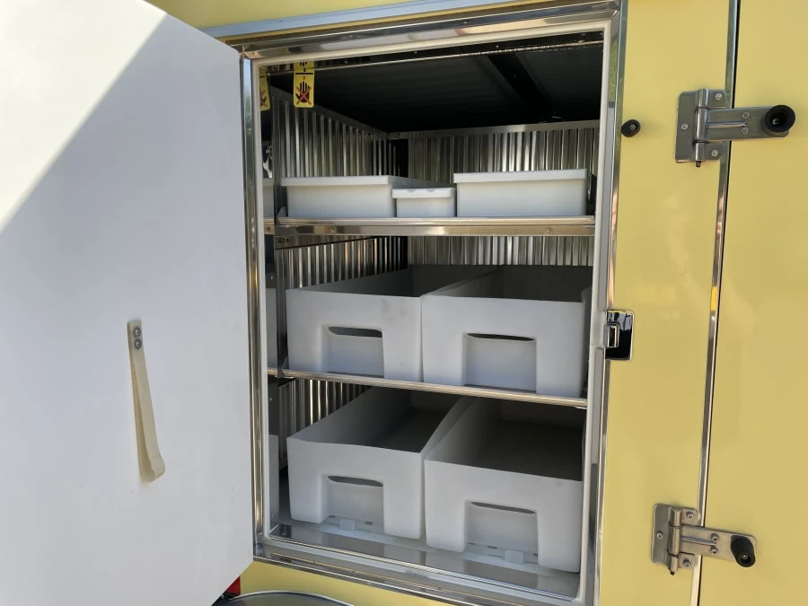 2022 Ford Econoline Van - Image 16 of 27