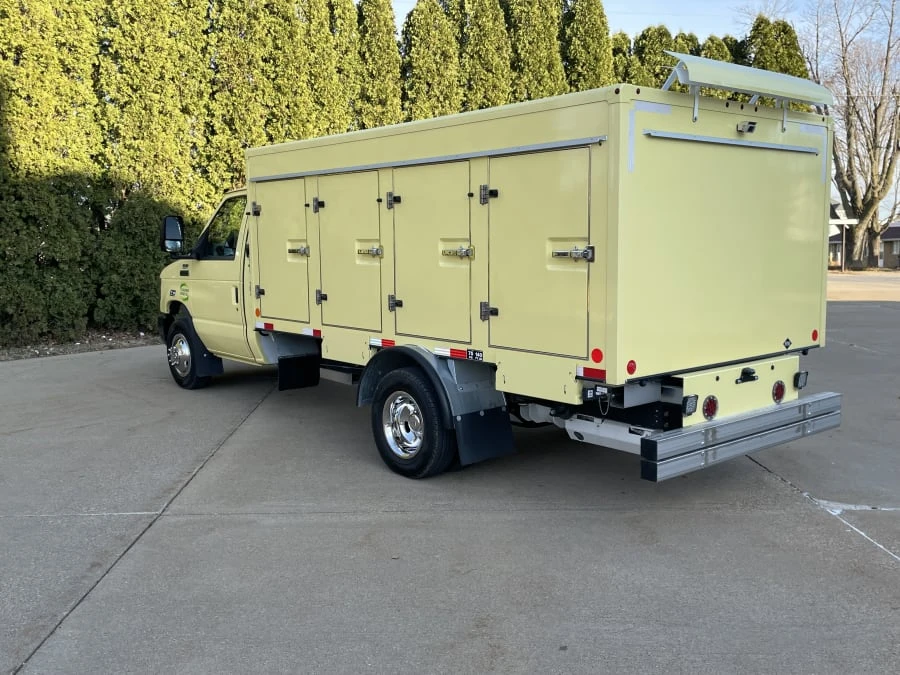 2022 Ford Econoline Van - Image 7 of 27