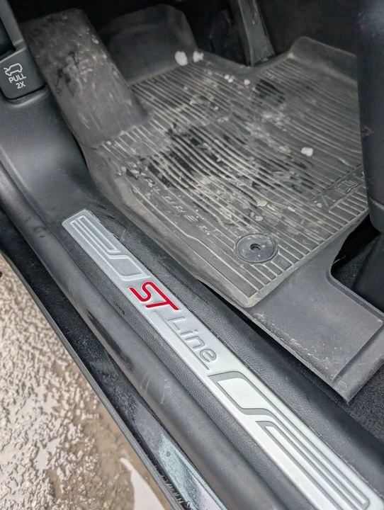 2022 Ford Explorer 6th Gen - Image 5 of 19