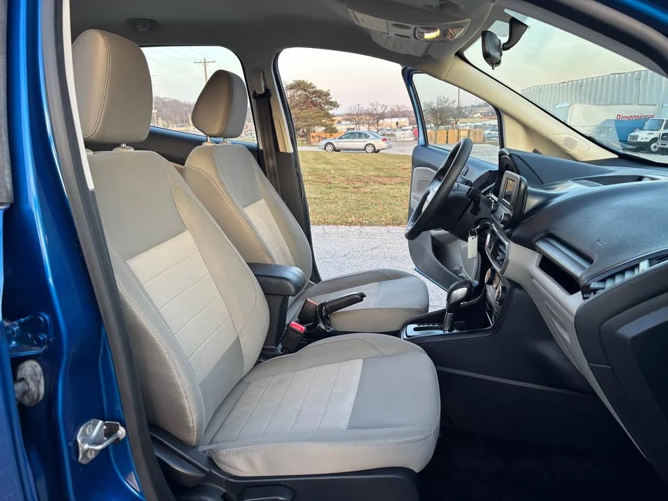 2022 Ford EcoSport - Image 17 of 20