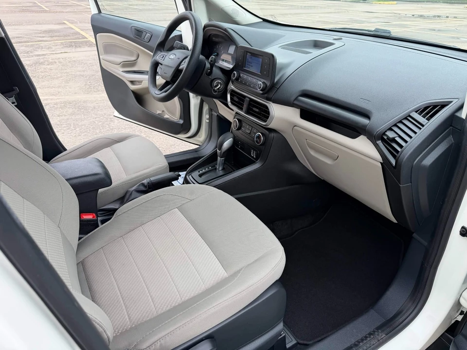 2022 Ford EcoSport - Image 16 of 24