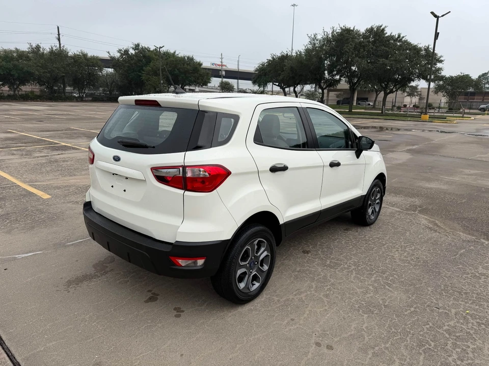 2022 Ford EcoSport - Image 4 of 24