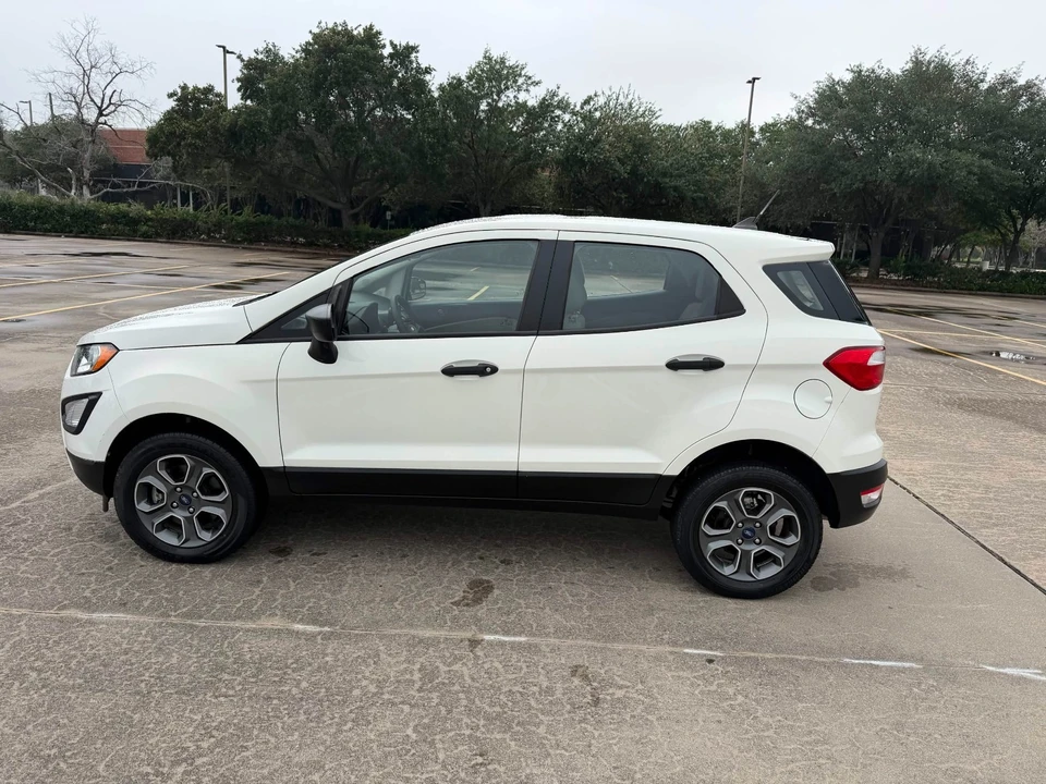 2022 Ford EcoSport - Image 8 of 24