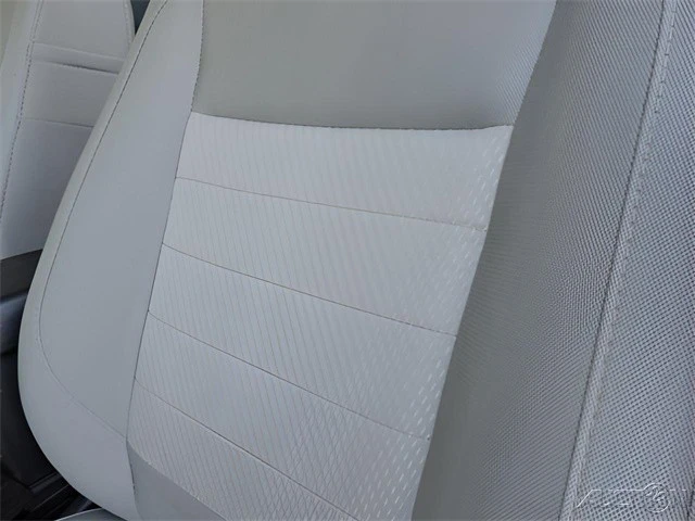 2022 Ford EcoSport - Image 14 of 21