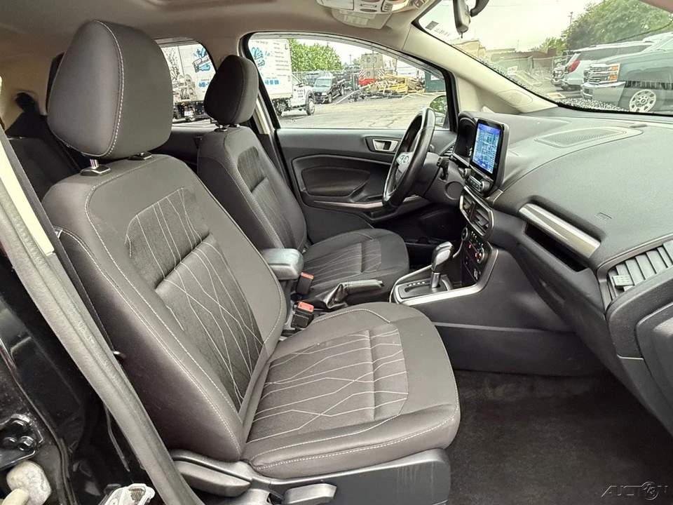 2022 Ford EcoSport - Image 17 of 24