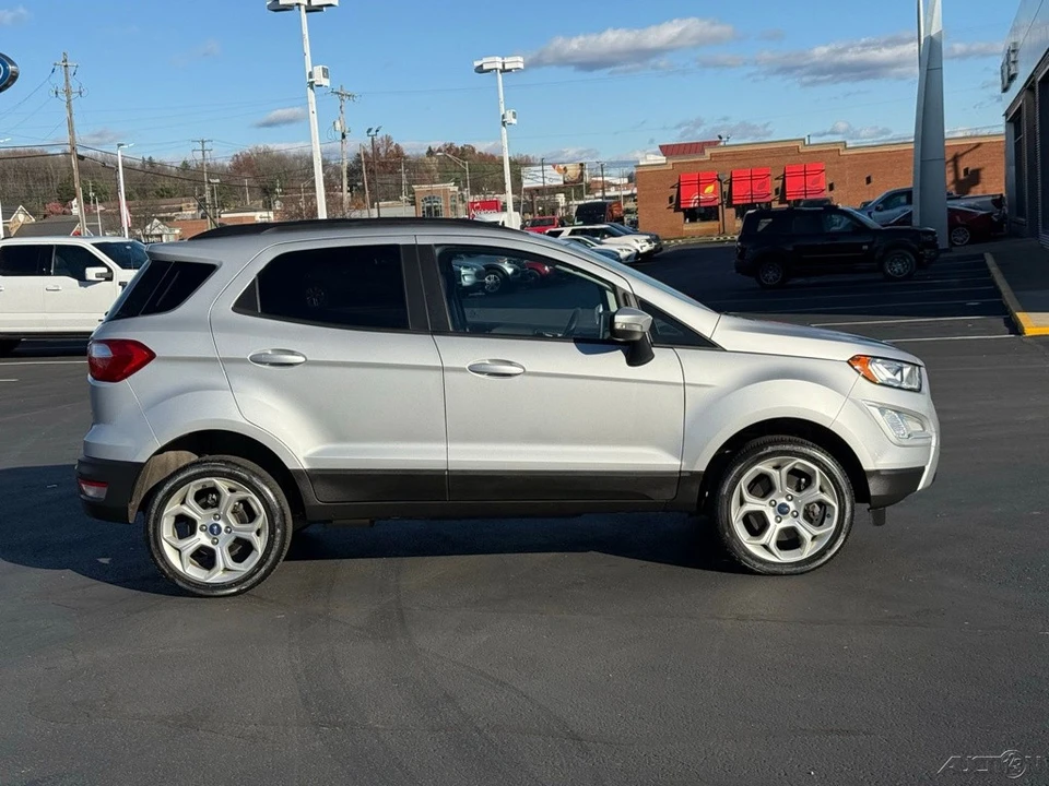2022 Ford EcoSport - Image 2 of 12