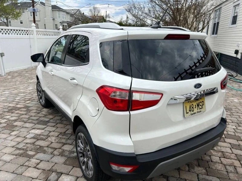 2022 Ford EcoSport - Image 6 of 12