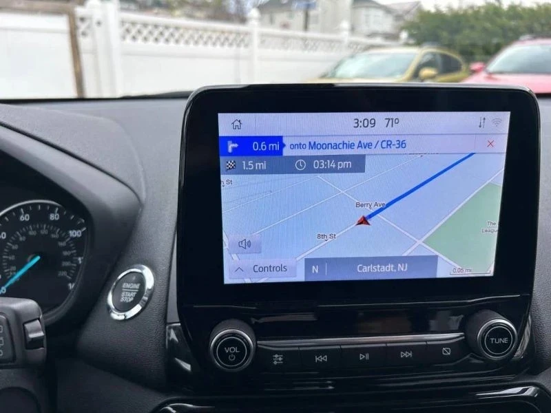 2022 Ford EcoSport - Image 9 of 12