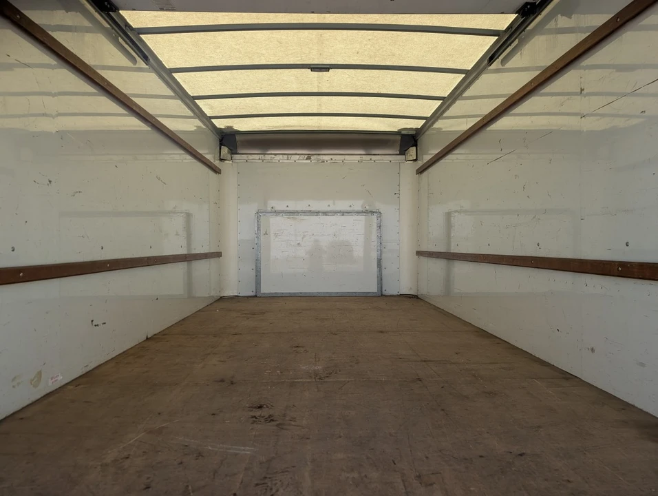 2022 Ford Econoline Van - Image 11 of 12