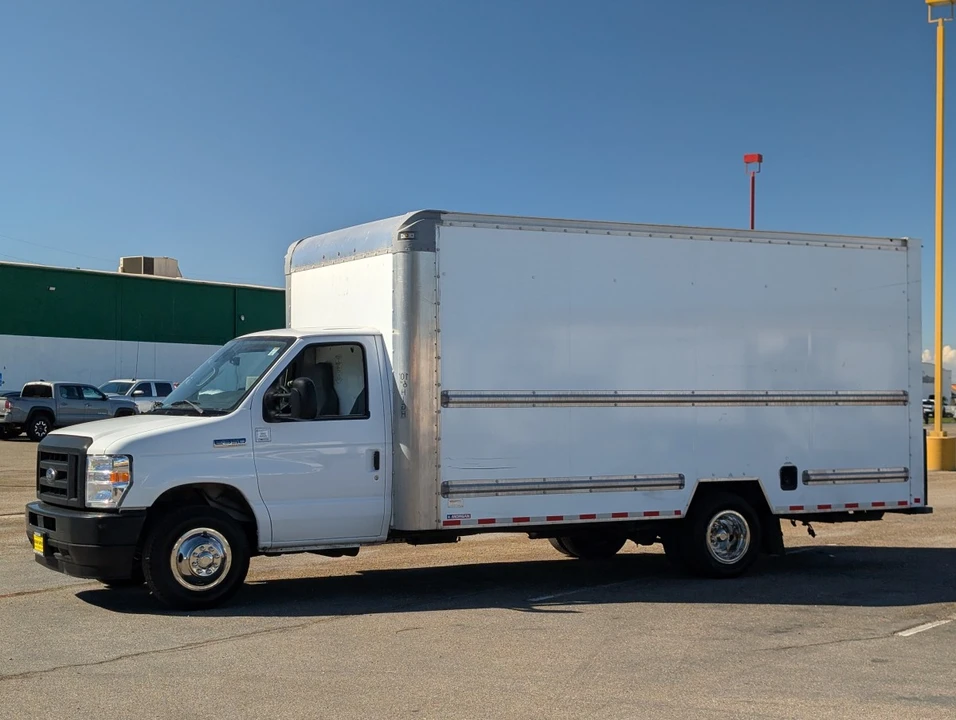2022 Ford Econoline Van - Image 2 of 12