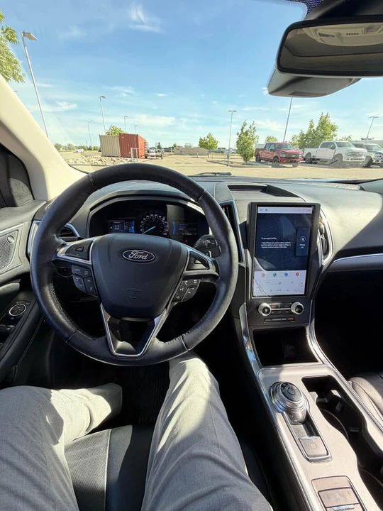 2022 Ford Edge - Image 8 of 10
