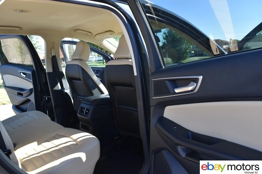 2022 Ford Edge - Image 17 of 24