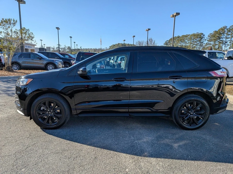 2022 Ford Edge - Image 7 of 21