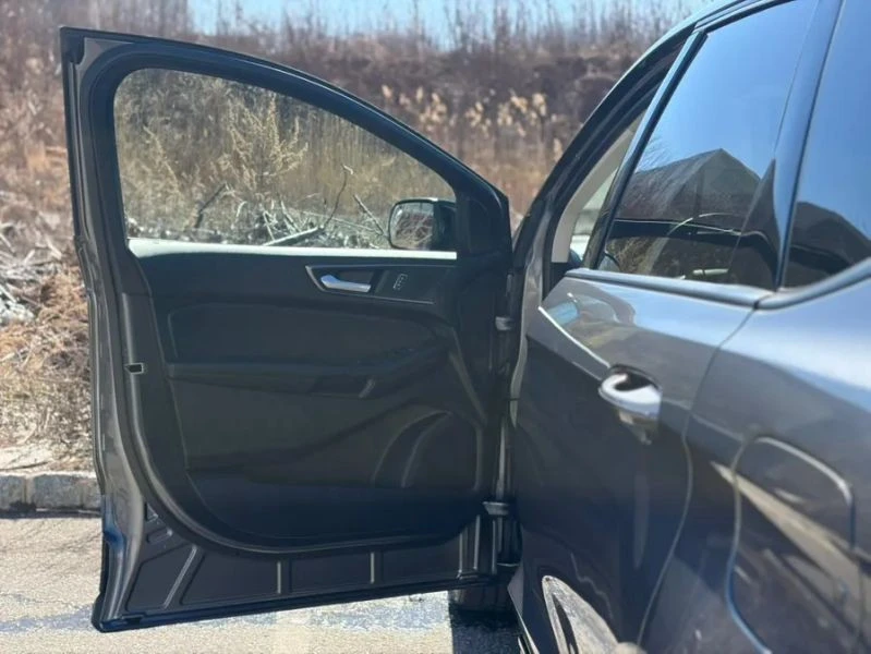 2022 Ford Edge - Image 11 of 12