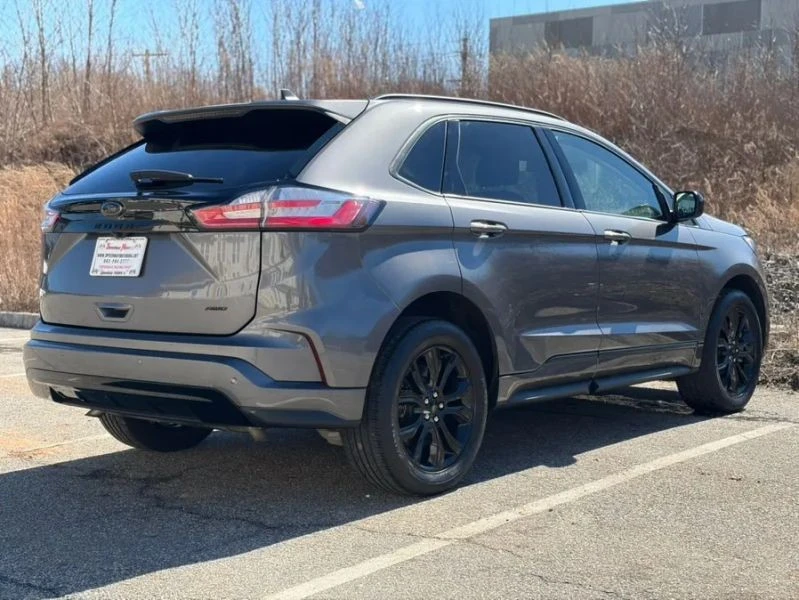 2022 Ford Edge - Image 8 of 12
