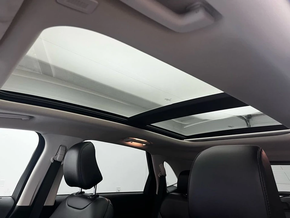 2022 Ford Edge - Image 3 of 12