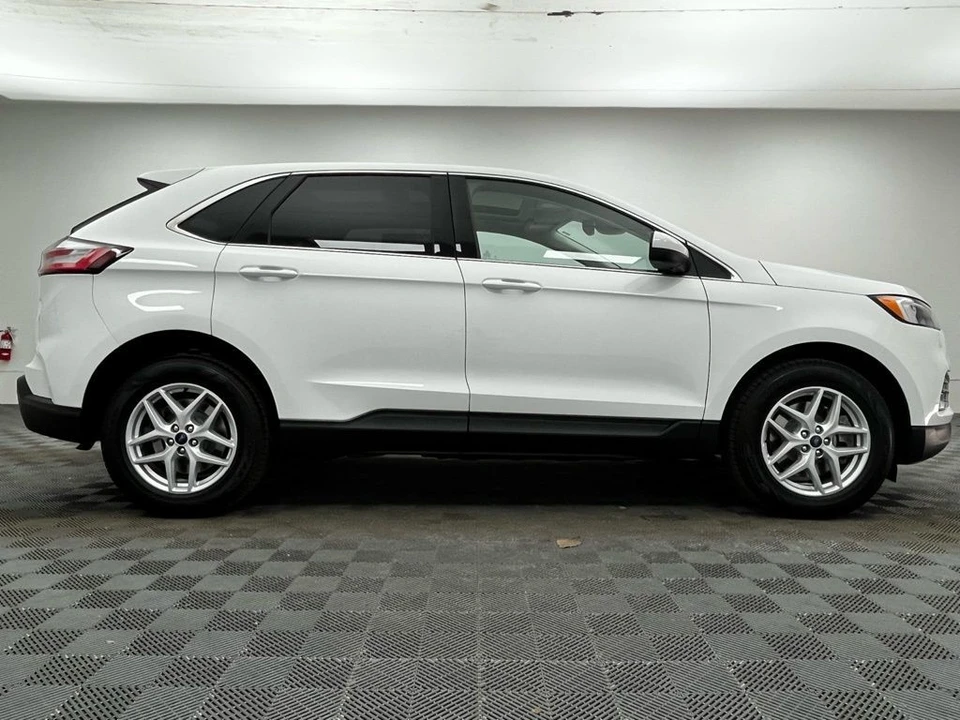 2022 Ford Edge - Image 6 of 12