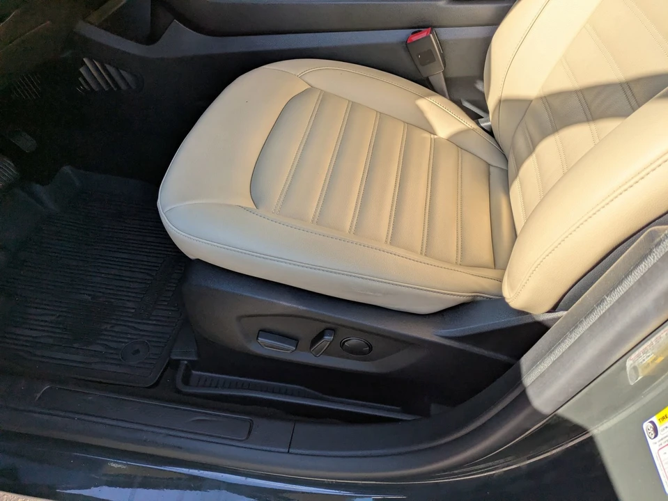 2022 Ford Edge - Image 13 of 21