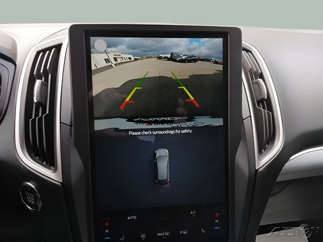 2022 Ford Edge - Image 17 of 21