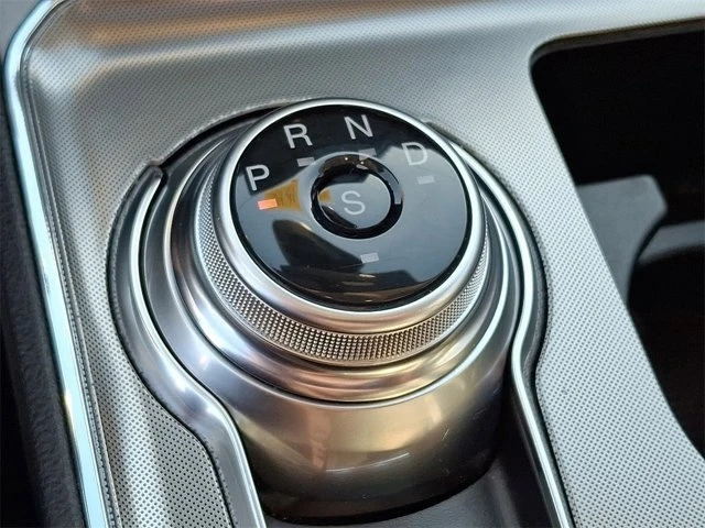 2022 Ford Edge - Image 15 of 20