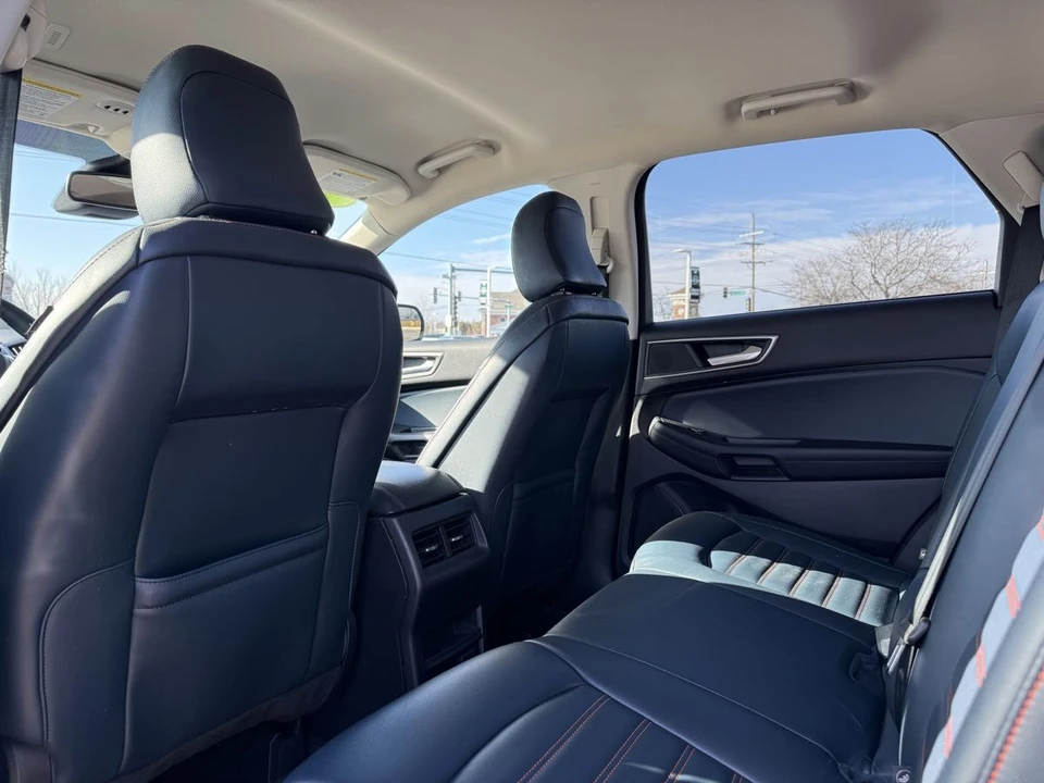 2022 Ford Edge - Image 18 of 21