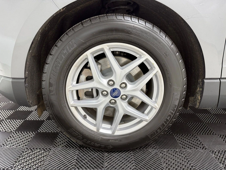 2022 Ford Edge - Image 10 of 21