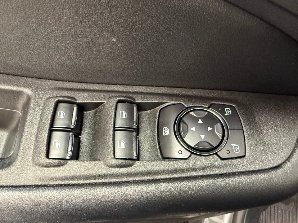 2022 Ford Edge - Image 12 of 21