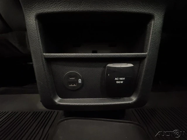 2022 Ford Edge - Image 9 of 12
