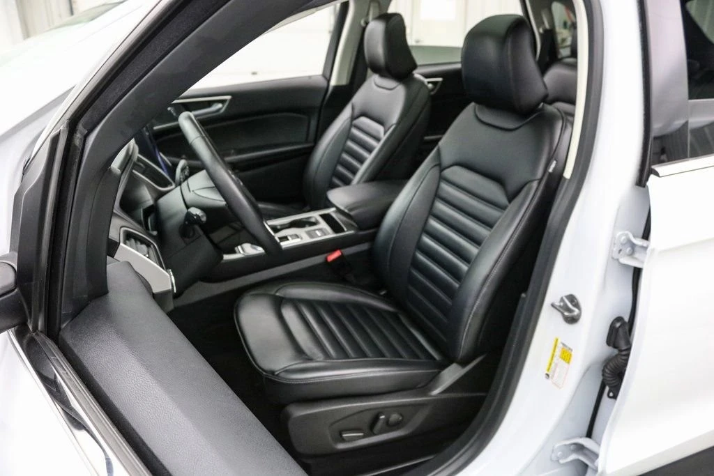 2022 Ford Edge - Image 12 of 21