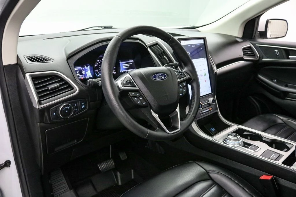 2022 Ford Edge - Image 13 of 21