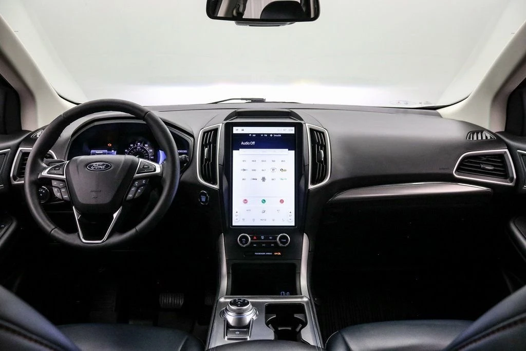 2022 Ford Edge - Image 15 of 21