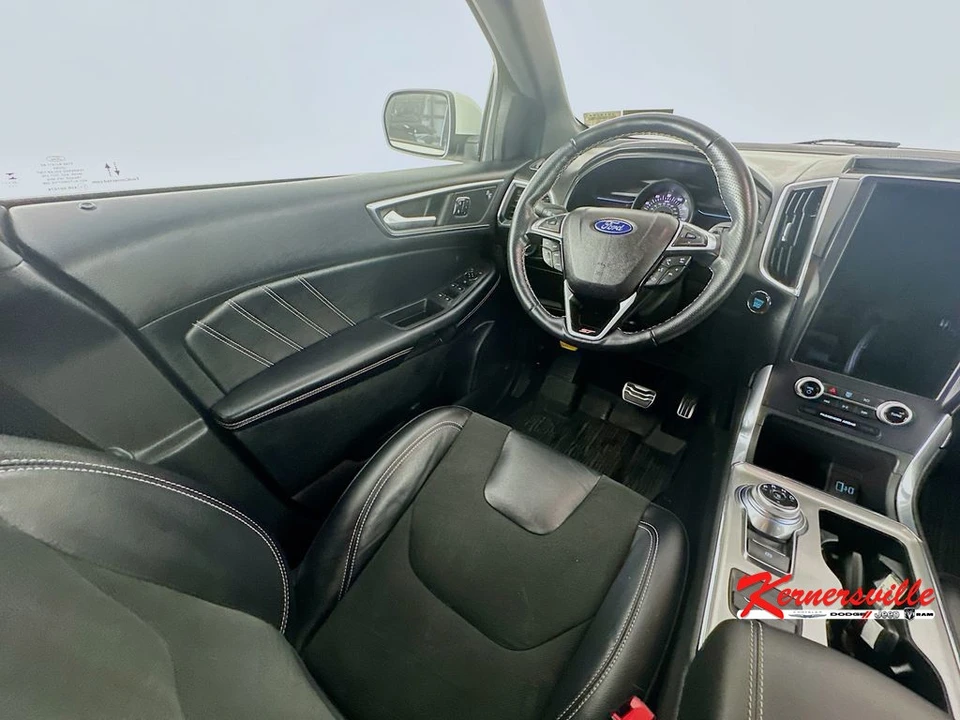 2022 Ford Edge - Image 9 of 12