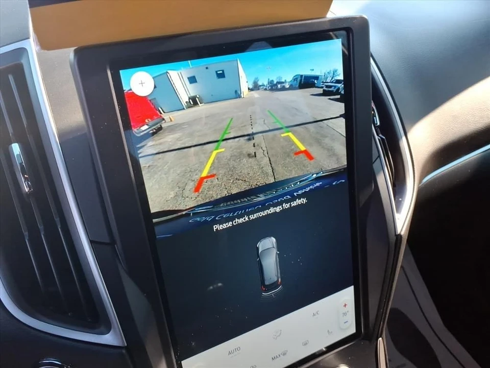 2022 Ford Edge - Image 11 of 12