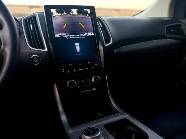 2022 Ford Edge - Image 13 of 19