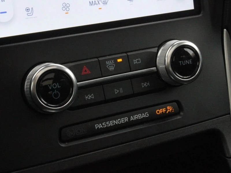 2022 Ford Edge - Image 16 of 20