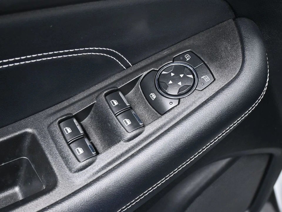 2022 Ford Edge - Image 18 of 21