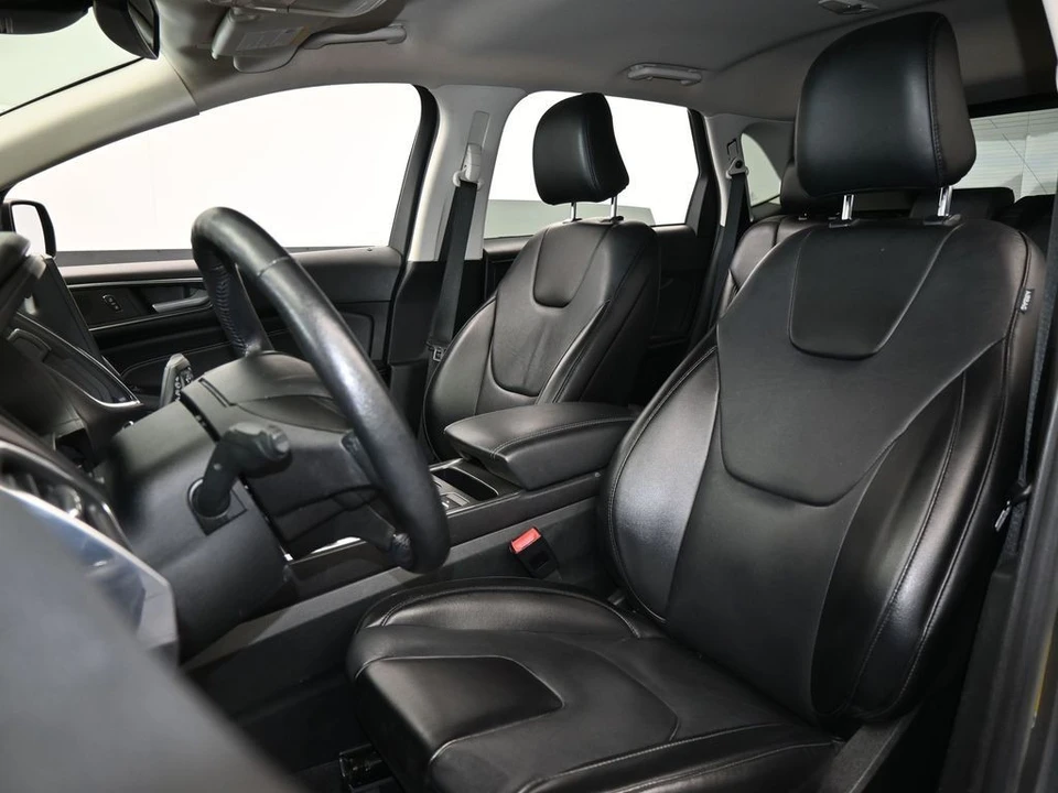2022 Ford Edge - Image 10 of 21
