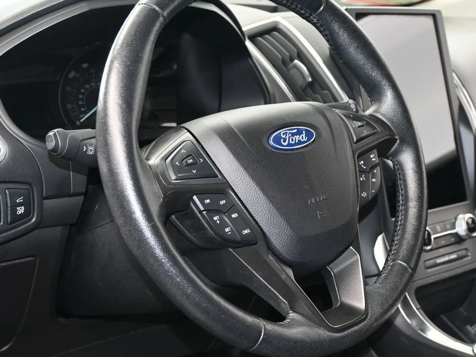 2022 Ford Edge - Image 14 of 21