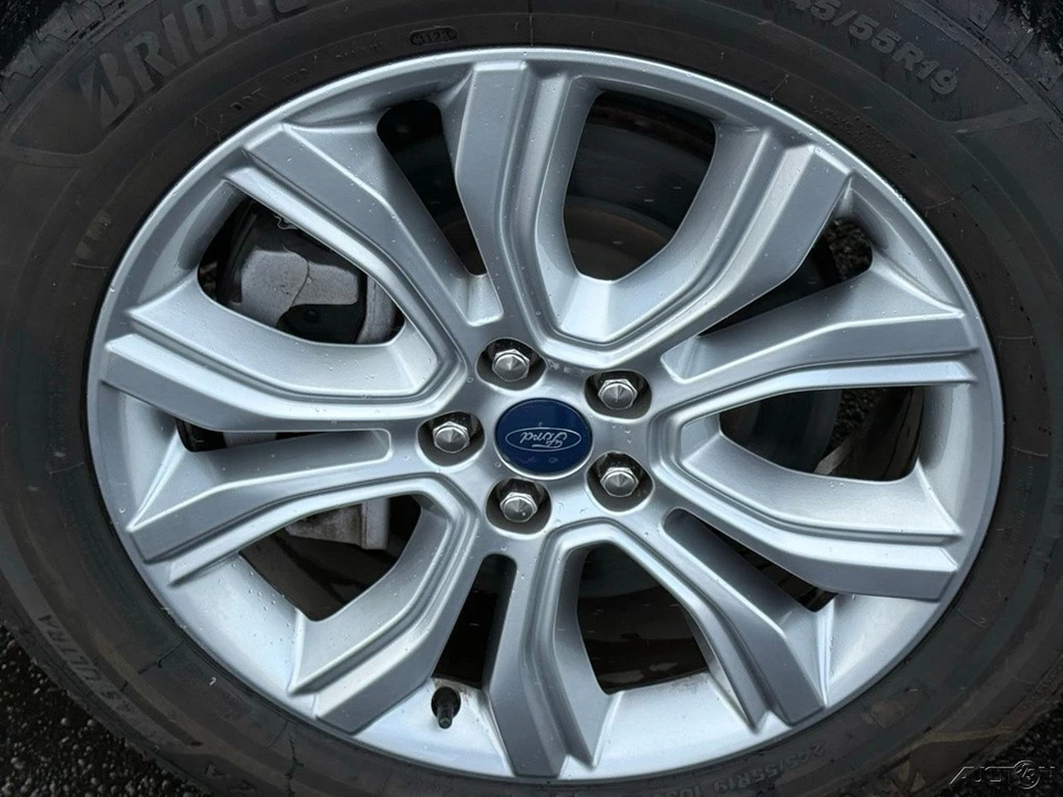 2022 Ford Edge - Image 10 of 12