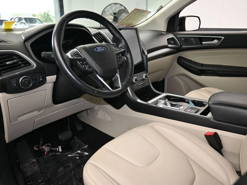 2022 Ford Edge - Image 13 of 21