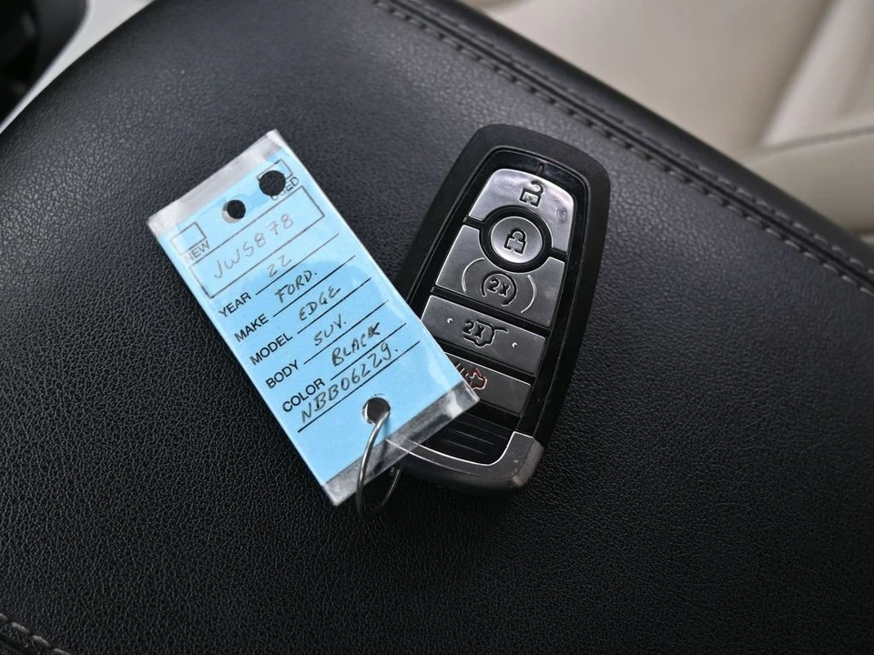 2022 Ford Edge - Image 20 of 21