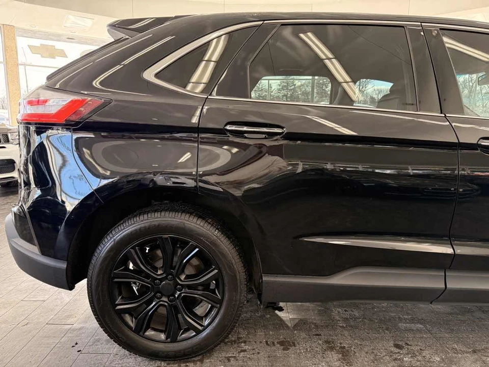 2022 Ford Edge - Image 7 of 31