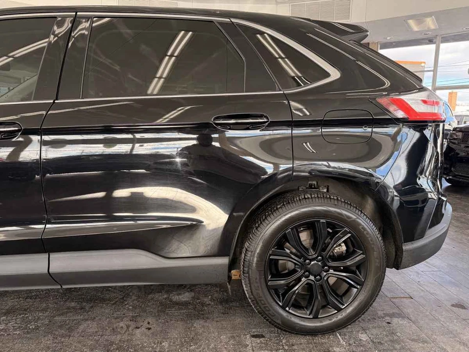 2022 Ford Edge - Image 19 of 31