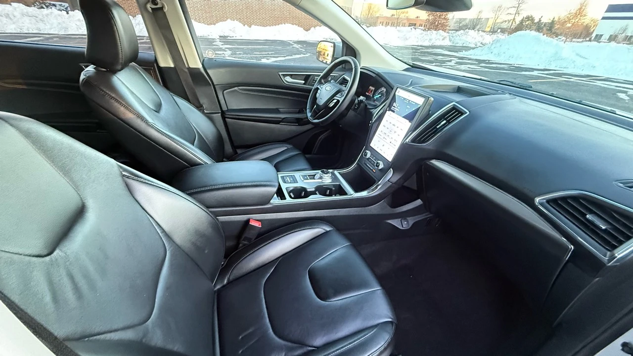 2022 Ford Edge - Image 11 of 21