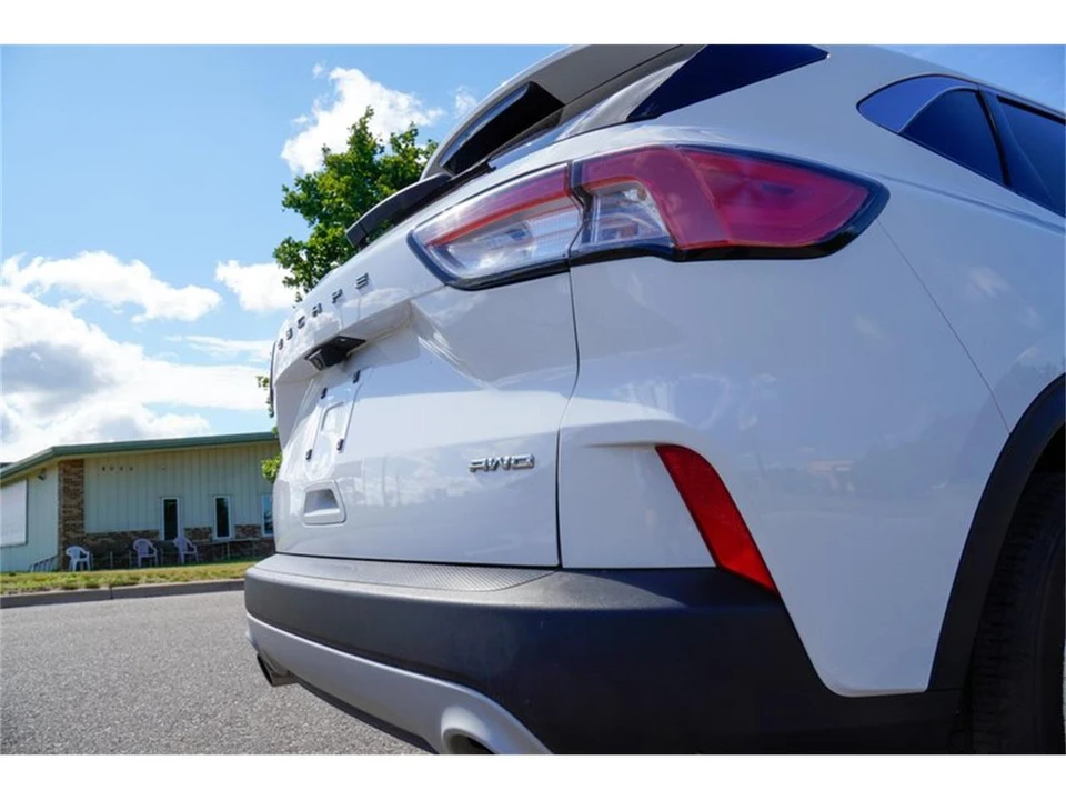 2022 Ford Escape - Image 25 of 31