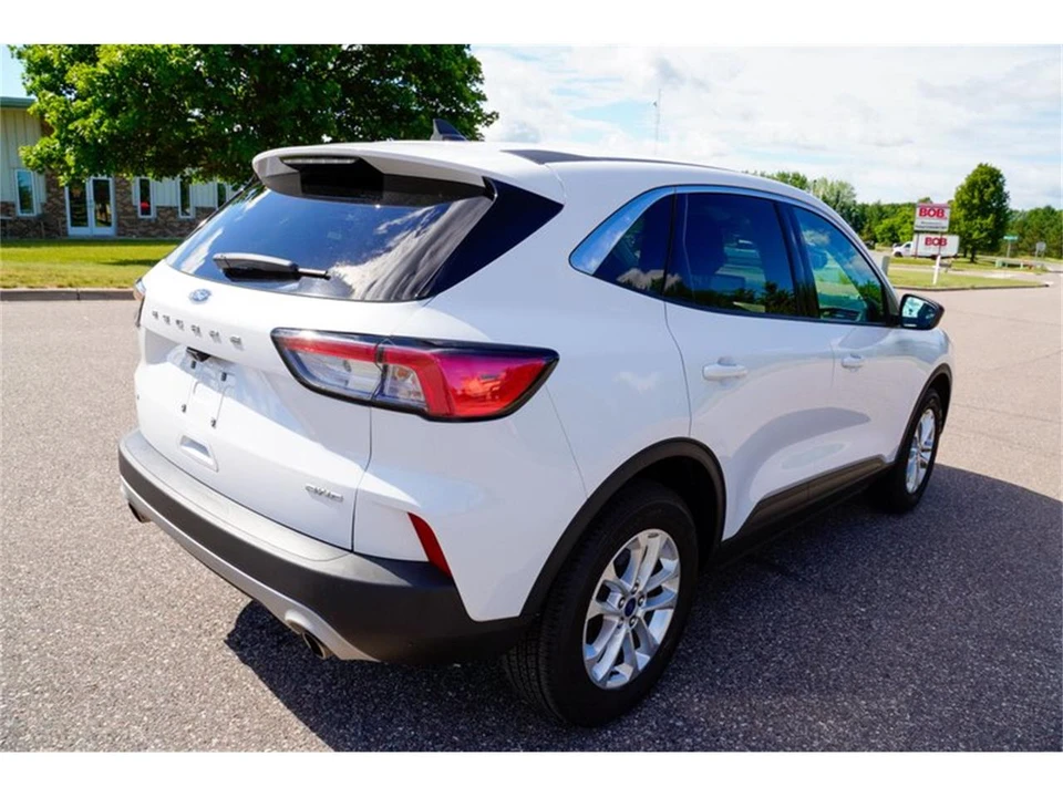 2022 Ford Escape - Image 3 of 31