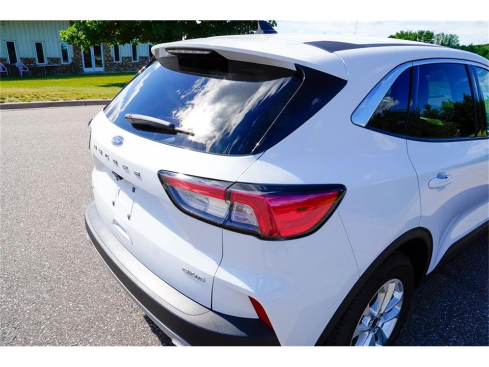 2022 Ford Escape - Image 27 of 31